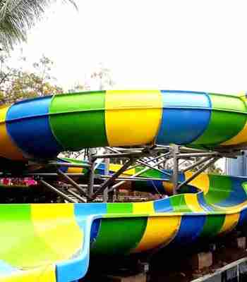 Family water splash ride at Wet'nJoy Shirdi waterpark